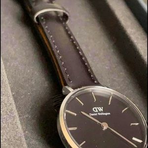 Daniel Wellington watch brand new never worn with tags
